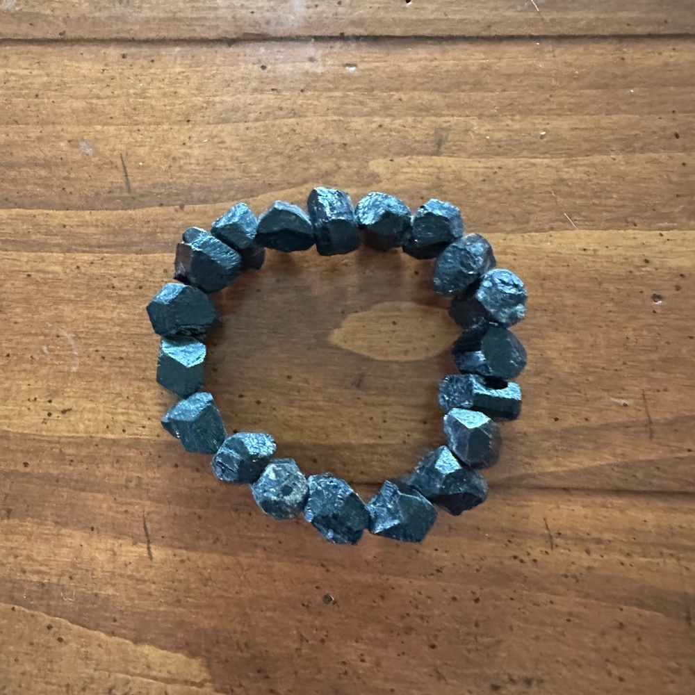 Chunky Raw Hematite Bead Stretch Bracelet - Dark Metallic Gray